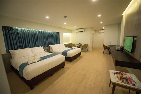 alaminos city hotels|THE FIRST ISLATEL .